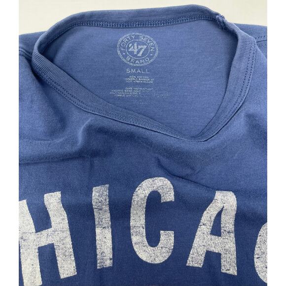 Forty Seven Brand Chicago Cubs Tshirt Men's Size S Pre-Owned in good condition - Picture 7 of 8